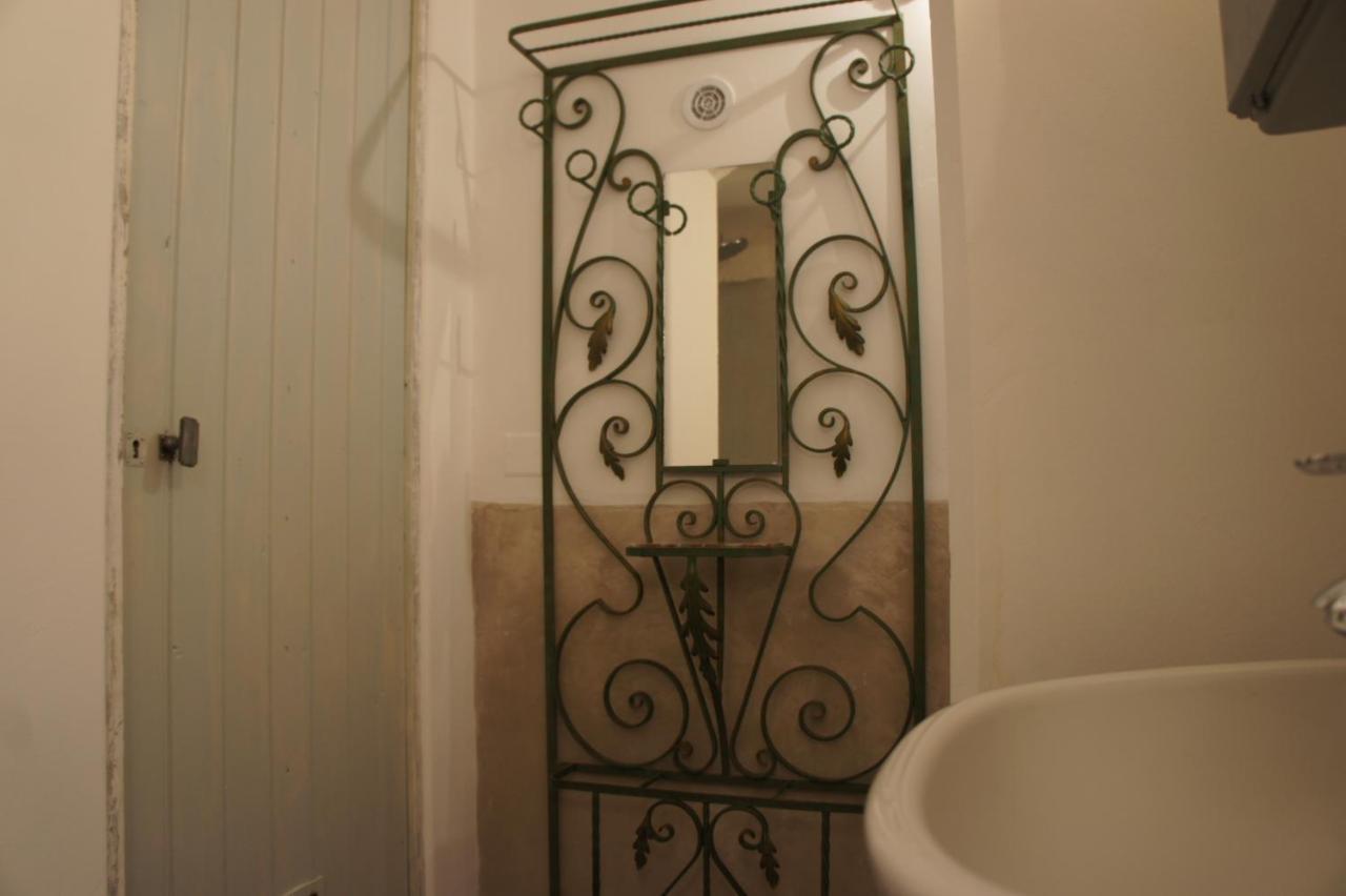 La Chambre D'Hote Lourmarin Buitenkant foto